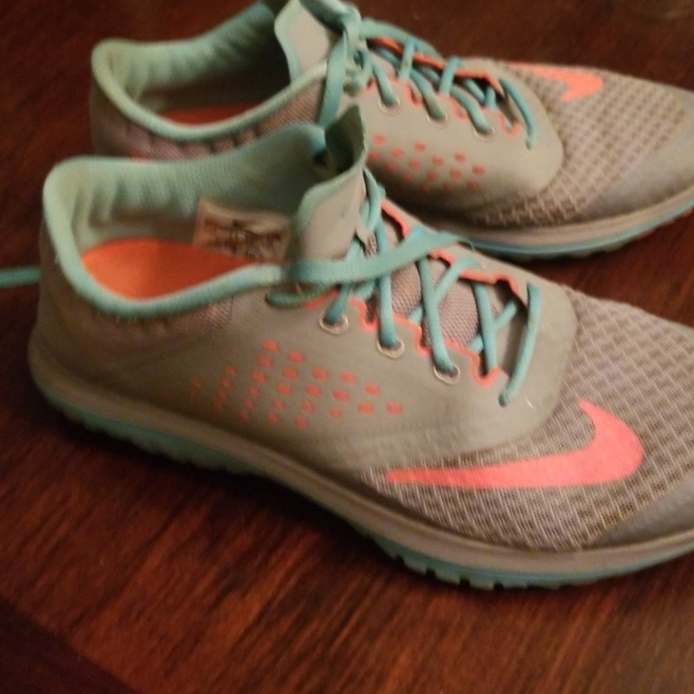 Nike Cross Trainers